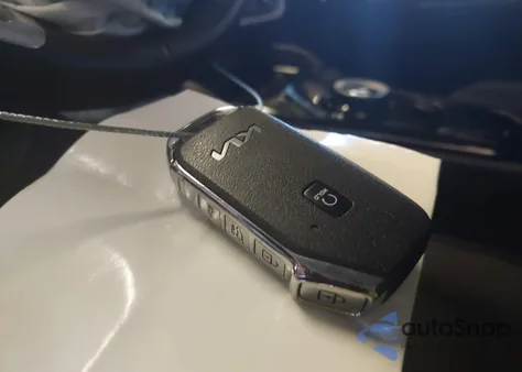 2025 Kia Sportage Hybrid Ex z USA, uszkodzony, nr VIN KNDPVCDG6S7193368